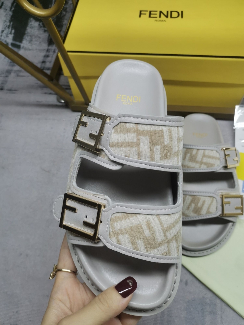 Fendi Slippers